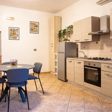 La Casa Di Daeny Апартаменты