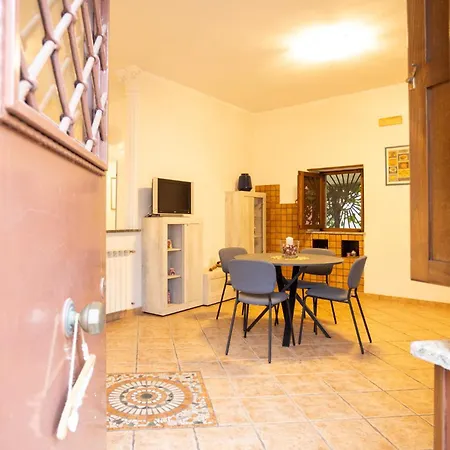 La Casa Di Daeny Апартаменты